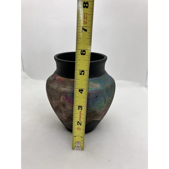 Studio Art Pottery Raku Vase Iridescent Oil Slick Colorful Signed 4.5" T - Picture 9 of 11